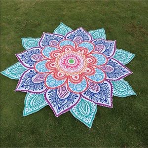 Round Mandala Paisley Lotus throw!
